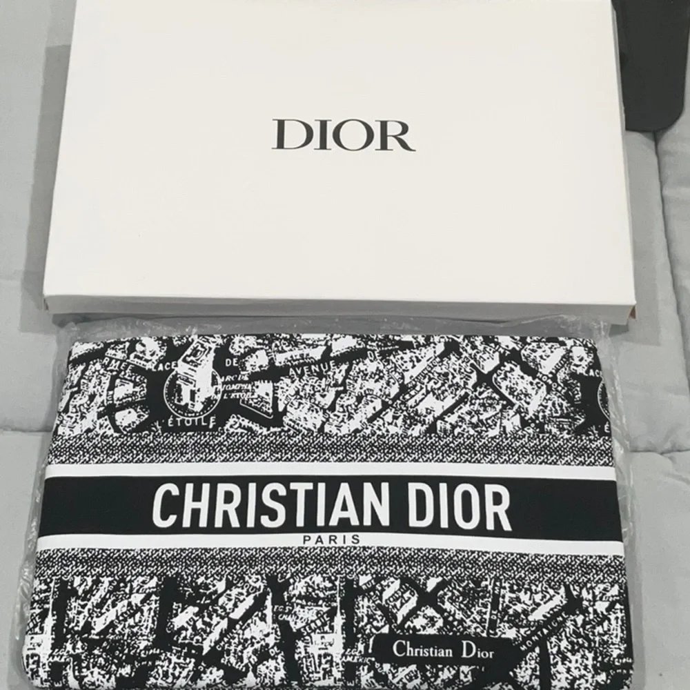 Dior Beauty Black and White Cosmetic Bag